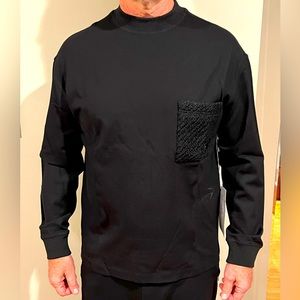 Karl Lagerfeld Paris-White Label
Men's M Sweatshirt w/Boucle Pocket/NWT (Sample)